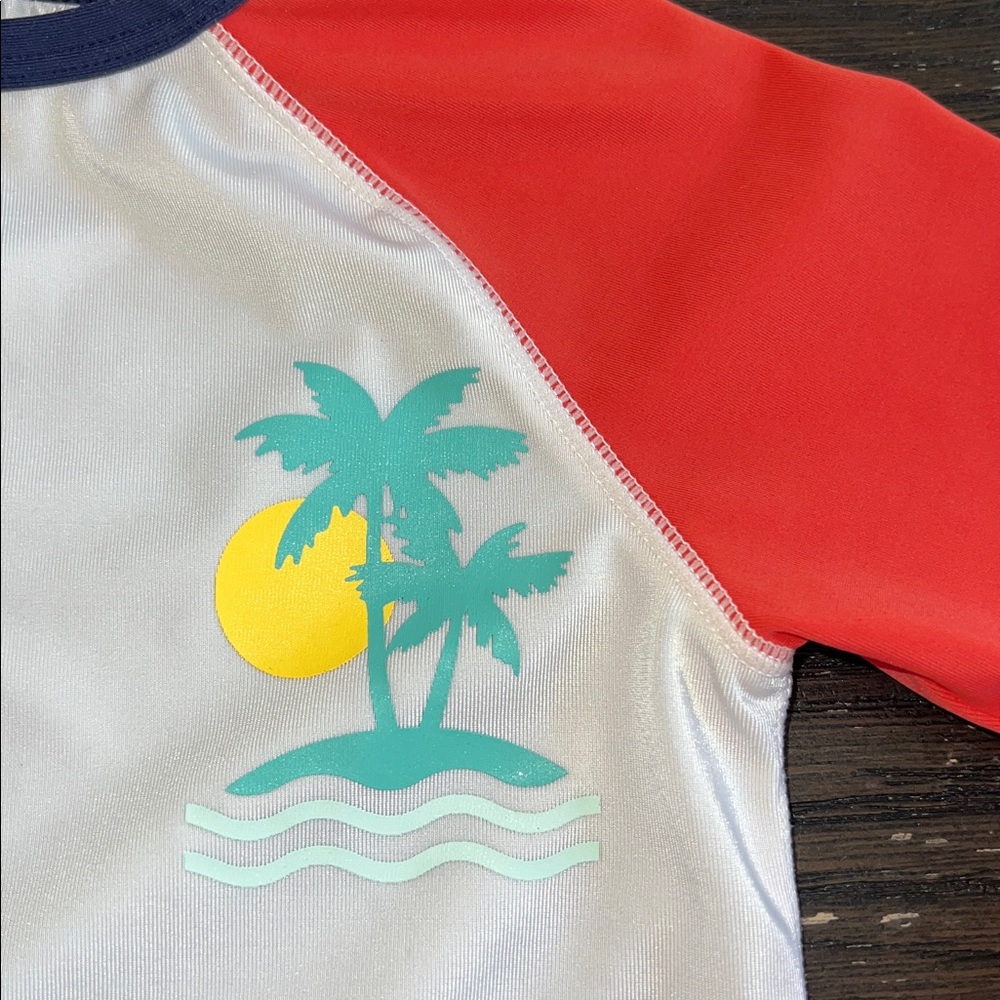 Old Navy Rashguard & Swim Trunks - 4 - Picture 3 of 5